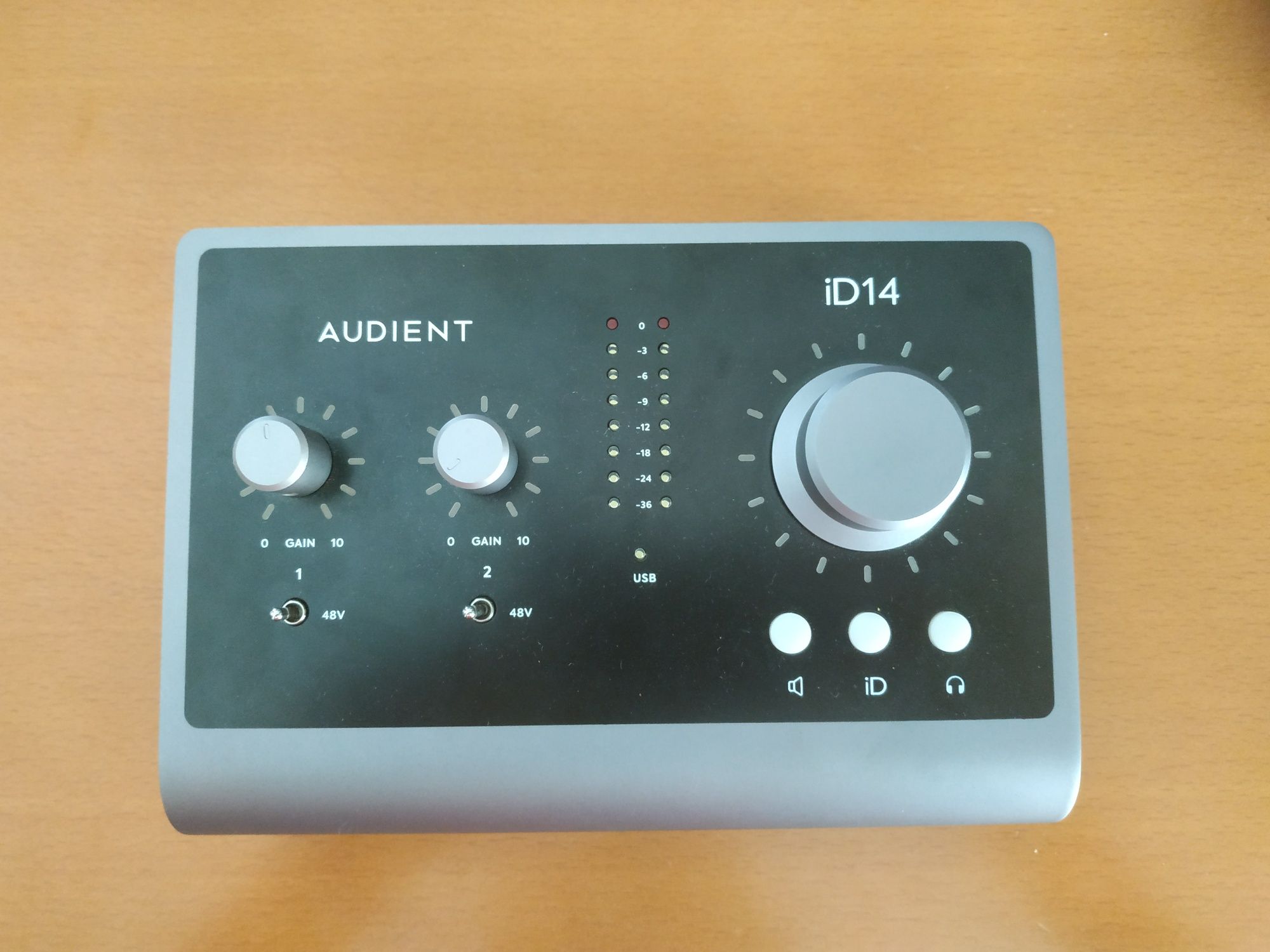 Audient  iD14 MKII