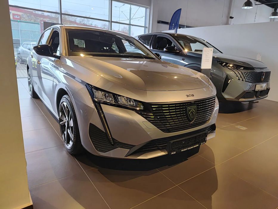 Peugeot 308 Allure 1.5 HDi  EAT8 Automat. Dostępny grudzień 2025. Samochód nowy.