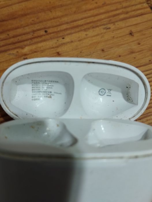 Lenovo LP40 pro один наушник не работает