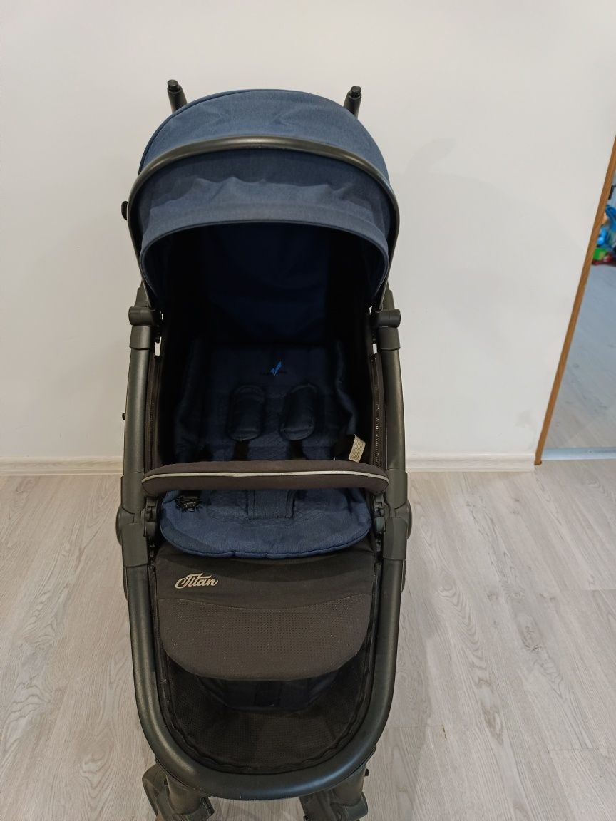 Sprzedam wózek spacerowy marki Kinderkraft Careatero Titan