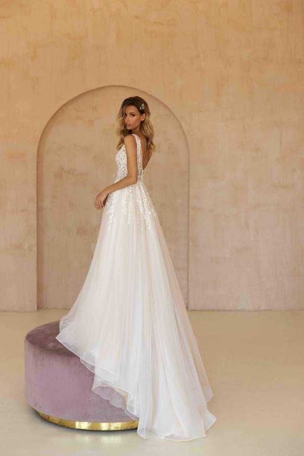 Suknia z salonu Carmen r. 36, 70% taniej model ARETA projekt RiaTener