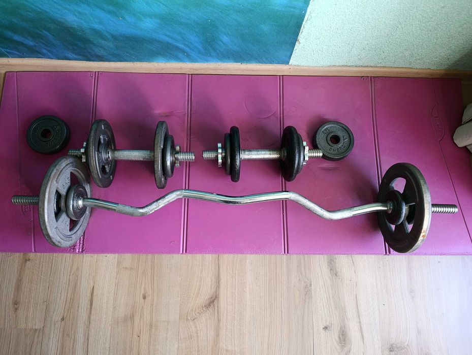 Zestaw do ćwiczeń (Ławka + Gryf łamany + Hantle + Obciążenie)