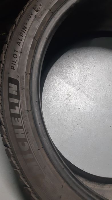 4 opony zimowe 285/35 R22 MICHELIN Pilot Alpin5 SUV