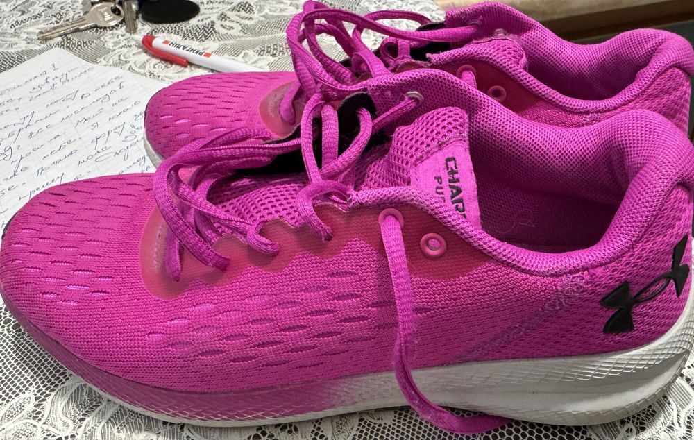 Кроссовки under armour