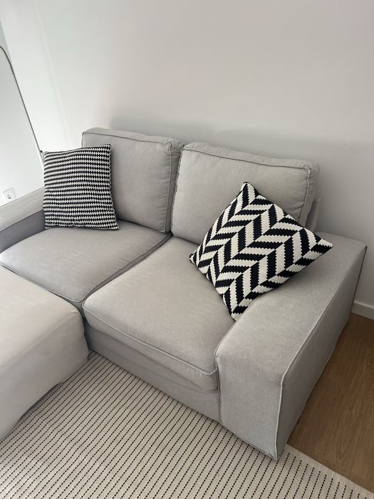 Sofa ikea 2 lugares cinza claro