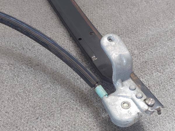 Elevador vidros frente esquerdo CHRYSLER Voyager IV (RG, RS)