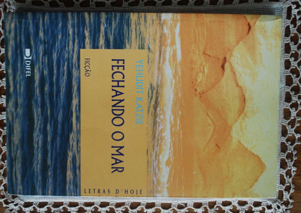 Fechando O Mar de Yehudit Katzir