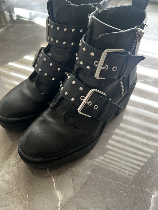 Buty wiosenno- jesienne r 37