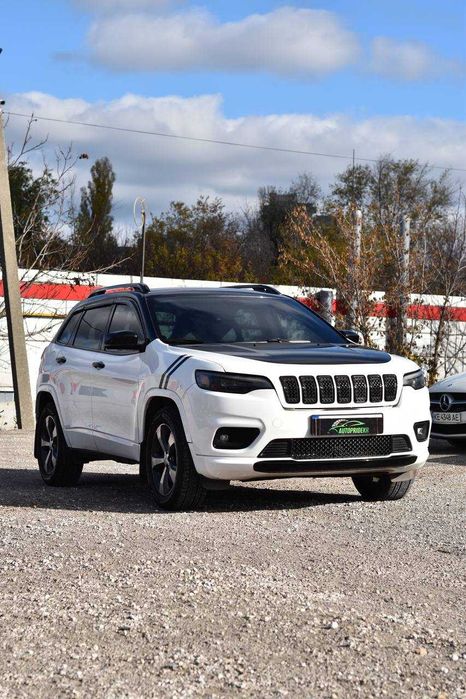 Jeep Cherokee 2019р. 3.2 бензин/газ обмін [Перший внесок від 20%]