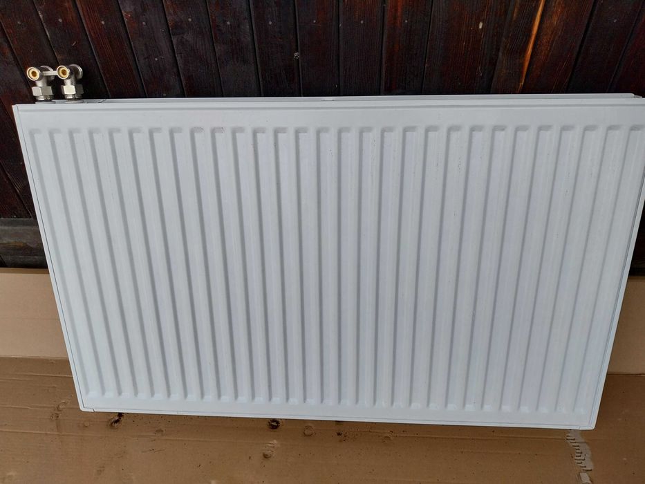 Grzejnik 60x100 bialy