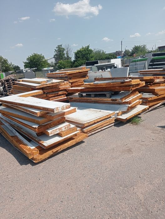 Сендвіч-панелі для утеплення підлоги