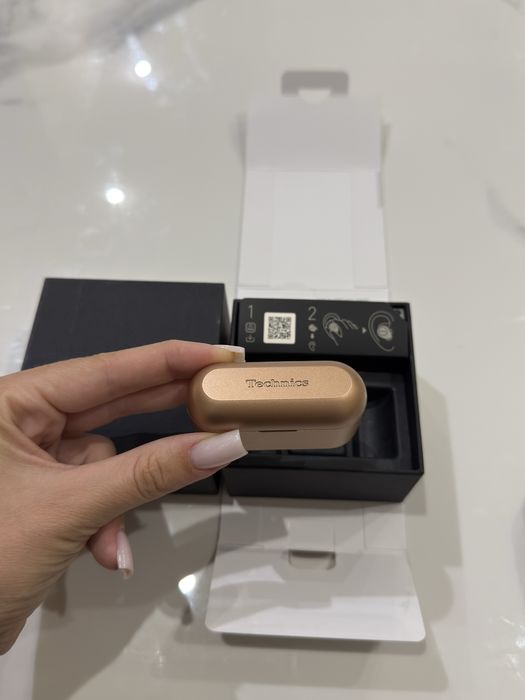 Навушники TWS Technics EAH-AZ40M2 Rose Gold