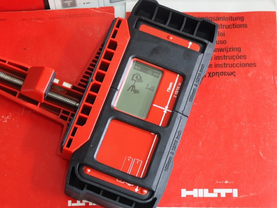 Detektor PRA 300 Niwelator obrotowy HILTI PR 300 sterowanie