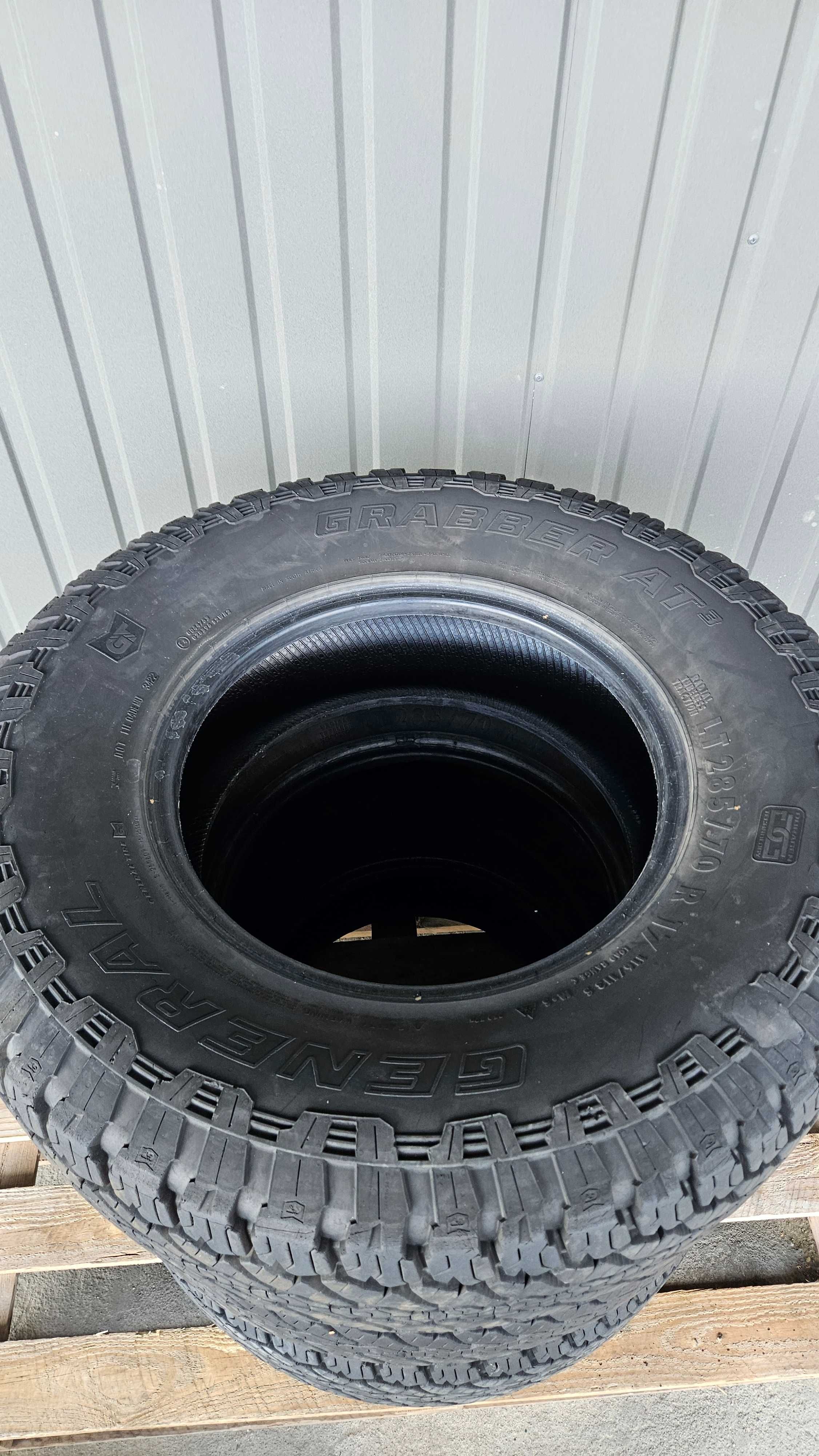 5 x opony General Grabber AT3  LT 285/70 R17