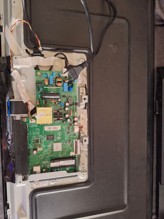 Motherboard tv philips 32pht4503/12