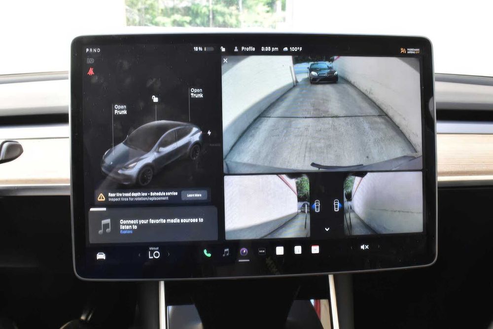 Tesla Model Y Performance      2021