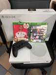 Konsola XBOX ONE S 1TB 1000GB - super stan - Sprawna 100% + 2 Gry