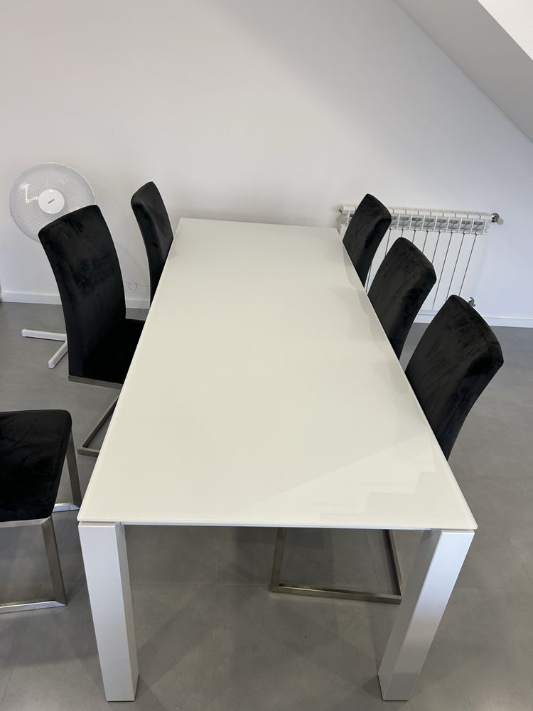 Mesa de jantar - branca com vidro por cima 2.20x90