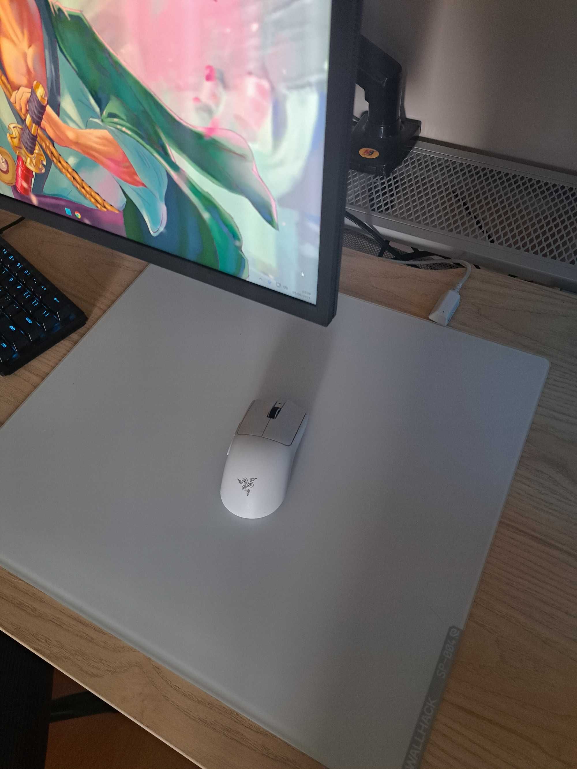 Wallhack SP-004 – Mousepad de vidro premium – Estado excelente