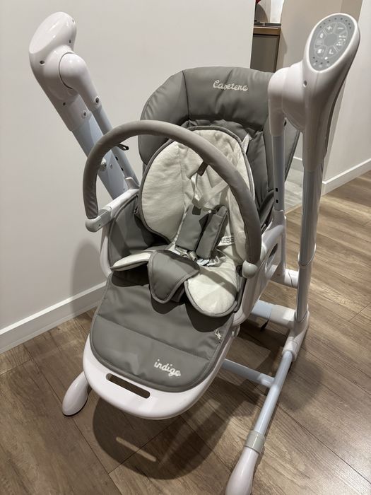 Krzesełko do karmienia bujaczek huśtawka Caretero