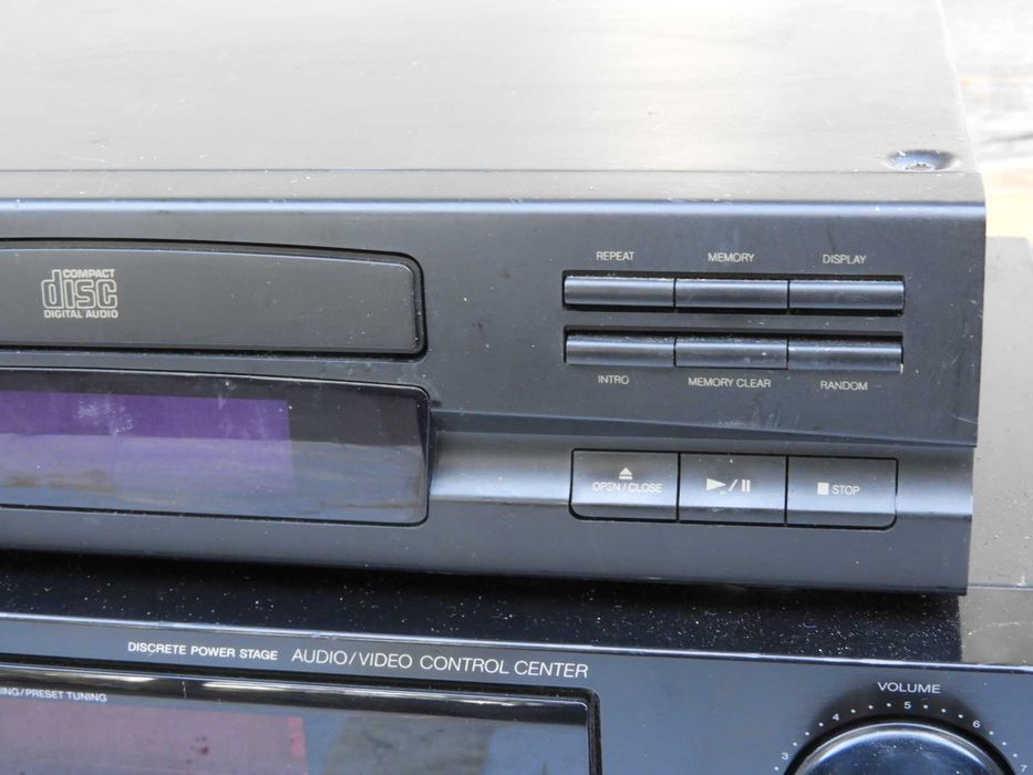 Odtwarzacz cd Universum CD 155