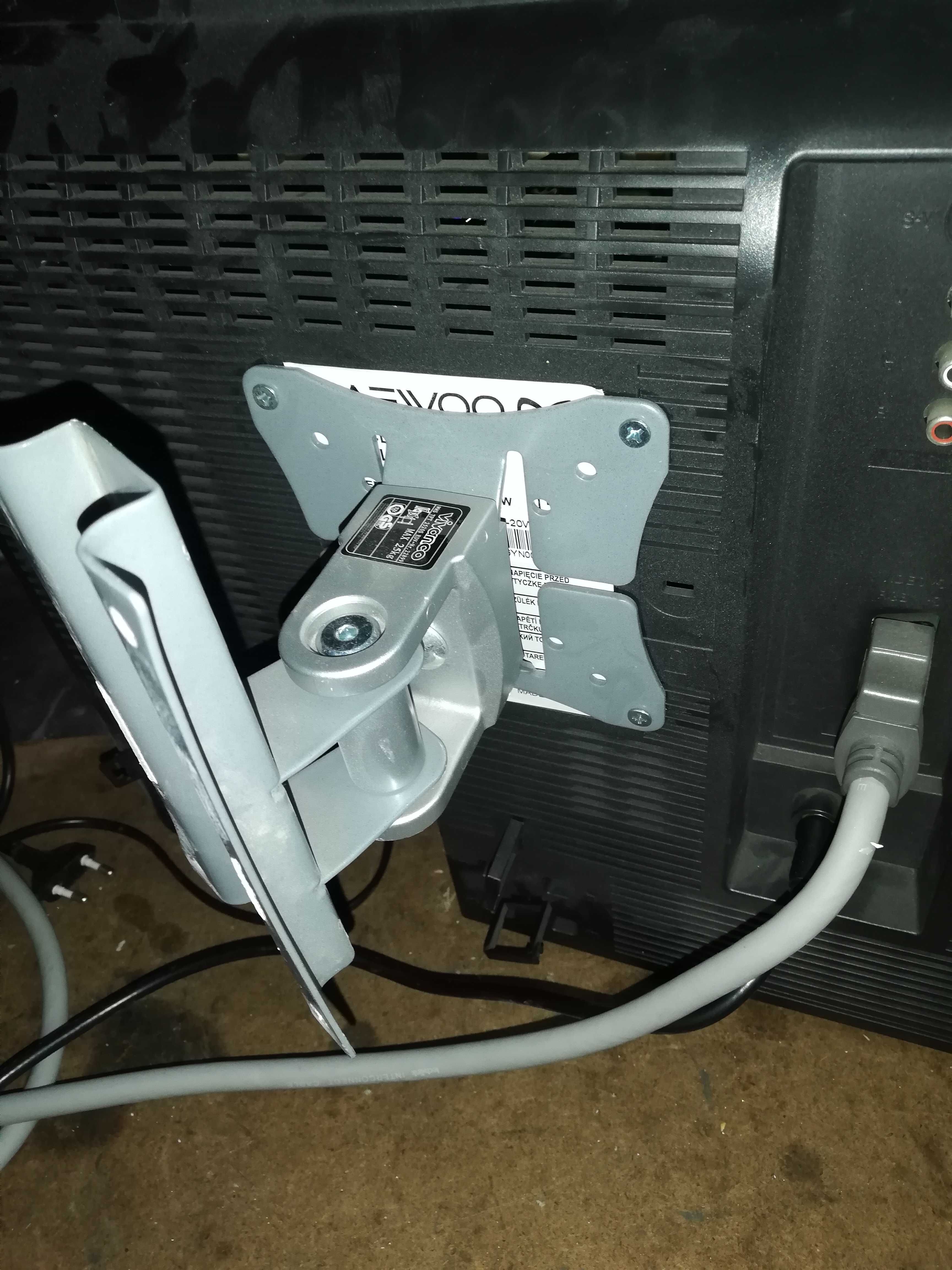 Telewizor LCD 20" Daevoo
