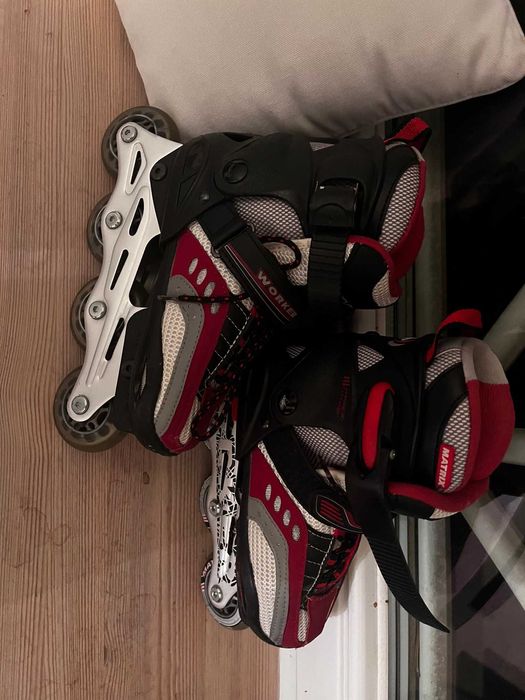 Rolki małe czerwono-czarne