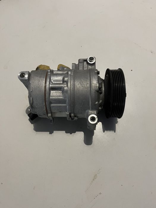 Компрессор кондиционер для Audi Q5 80A 2.0 80a816803