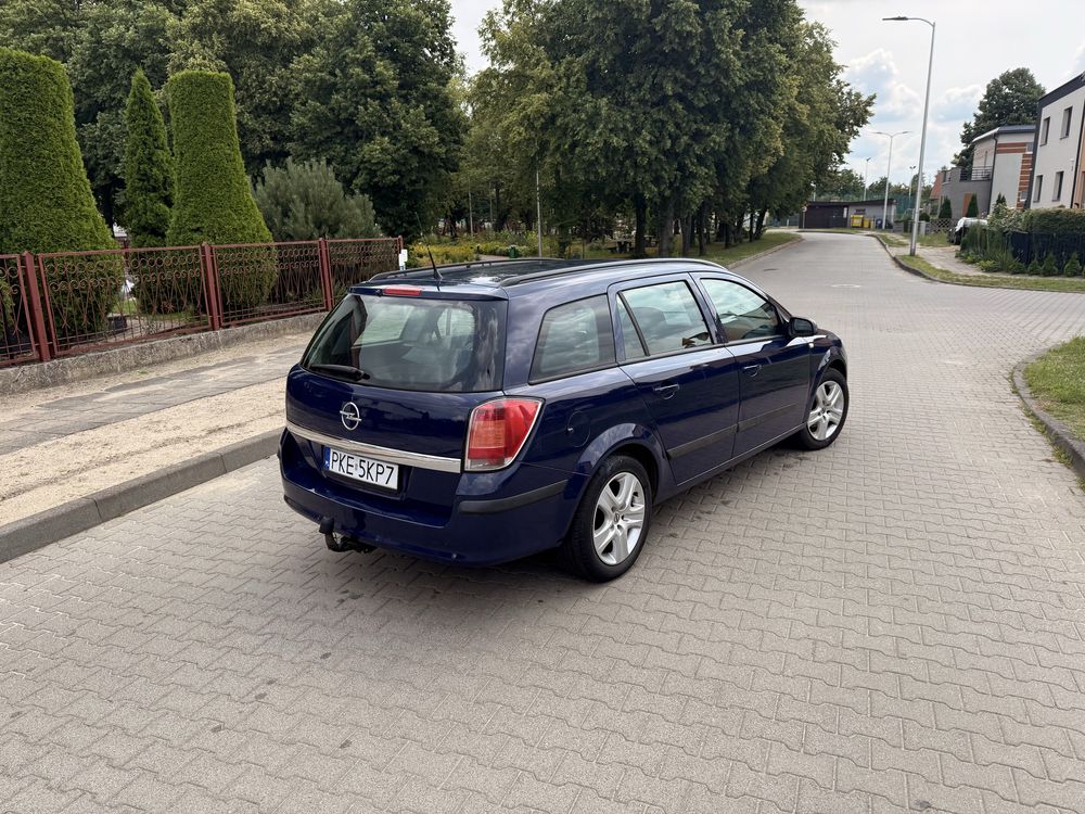 Opel astra 1.6 benzyna zarejestruwana klima tempomat