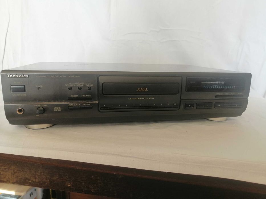 Sprzedam odtwarzacz CD firny Technics SL-PG590 oryginał