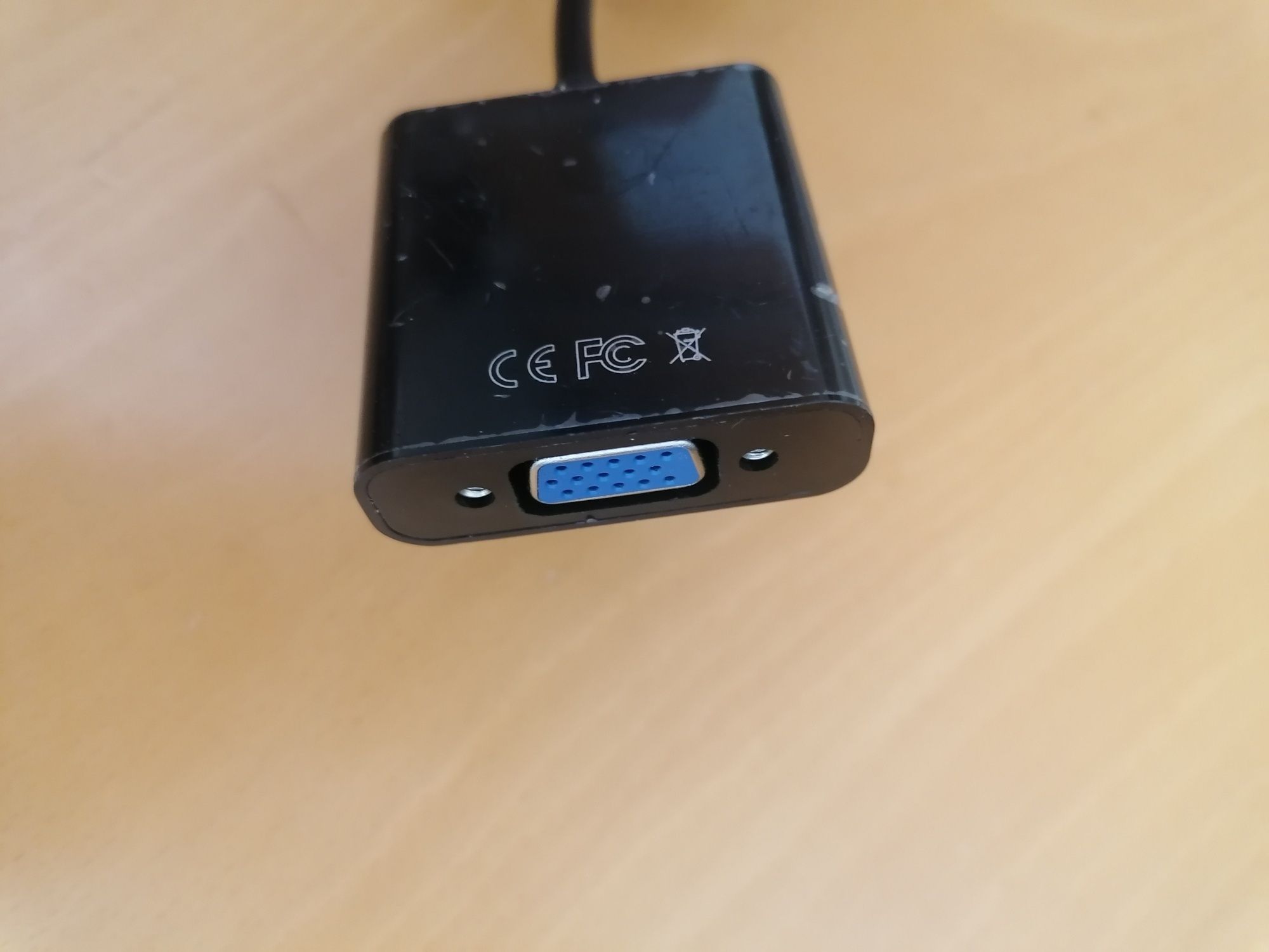 Adaptador USB-C para VGA NOVO