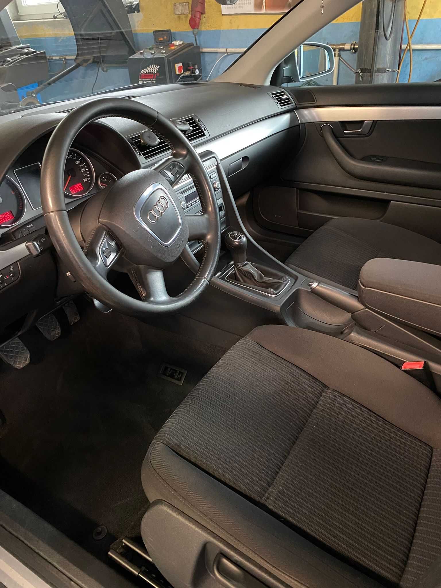 AUDI A4 B7 Kombi Polecam