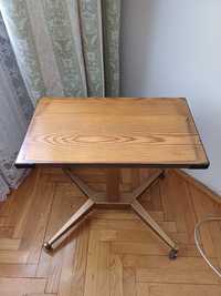 Drewniany stolik pod telewizor stan bdb -