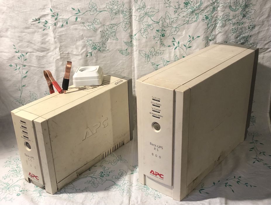 Безперебійник УПС інвертор зарядна станція блок живлення