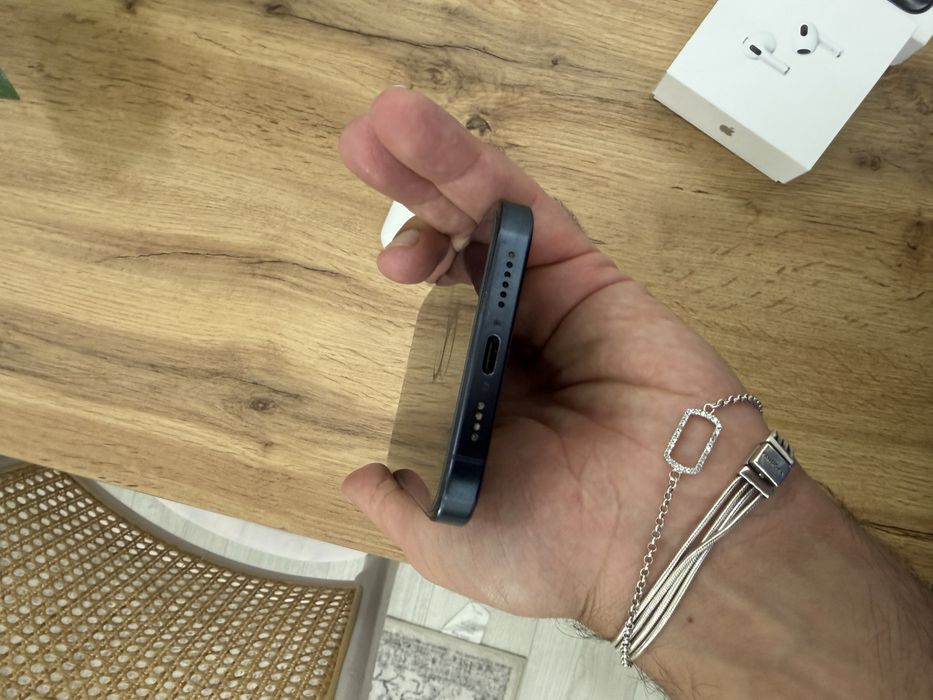 iPhone 15 Pro Max 256 GB – Ótimo estado