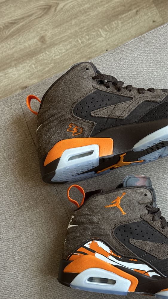 Нові оригінальні кросівки Jordan MVP 42