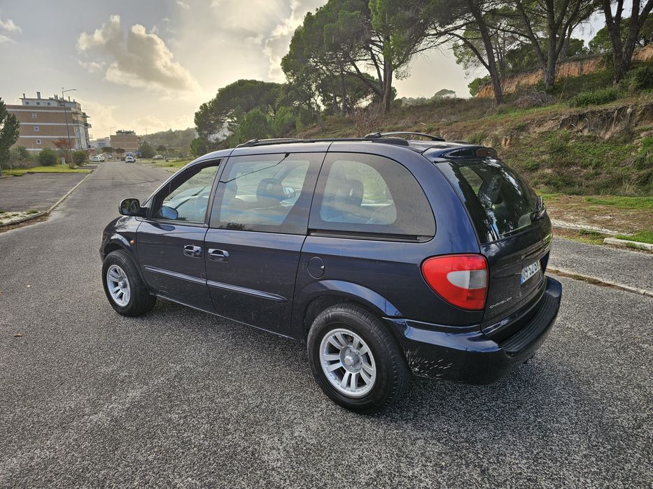 Chrysler Voyager  2.5Crdi