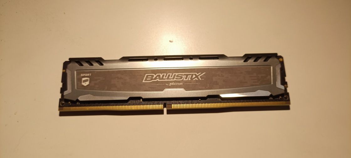 RAM DDR4 8GB crucial