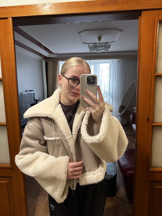 Коротке пальто, шуба, куртка