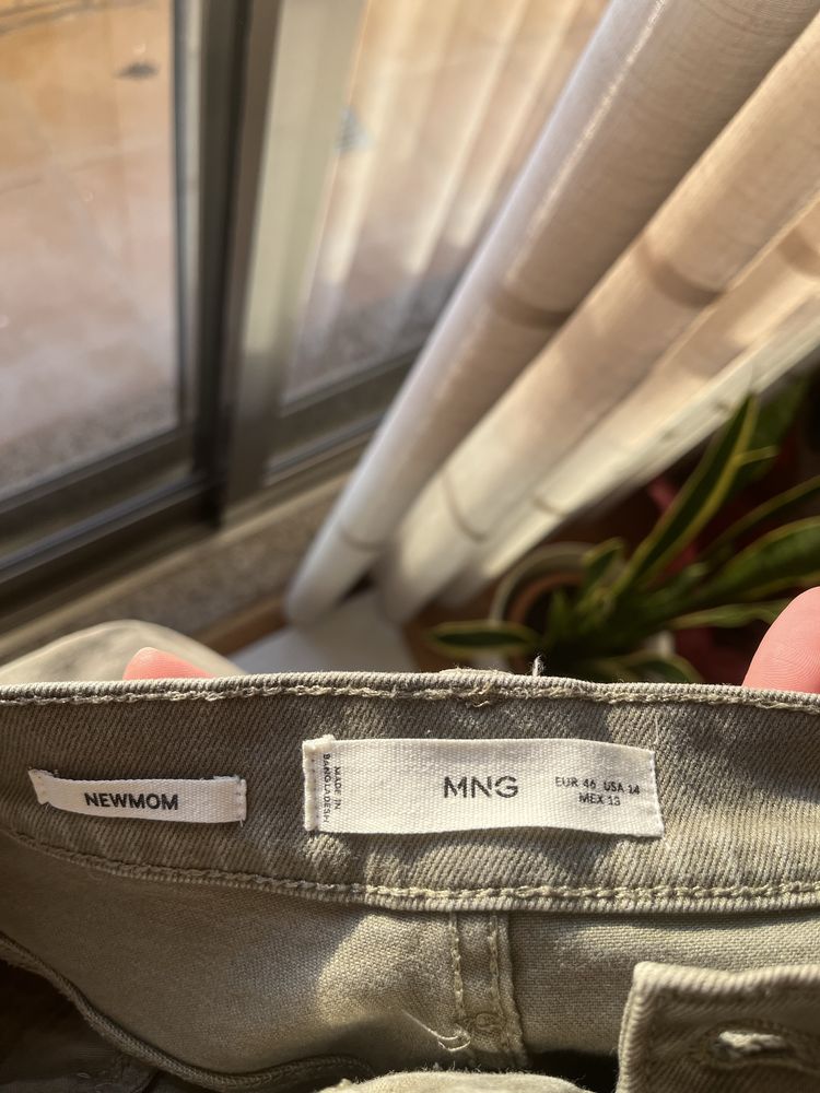 Calças de Ganga Mango Senhora modelo Newmom esverdeadas