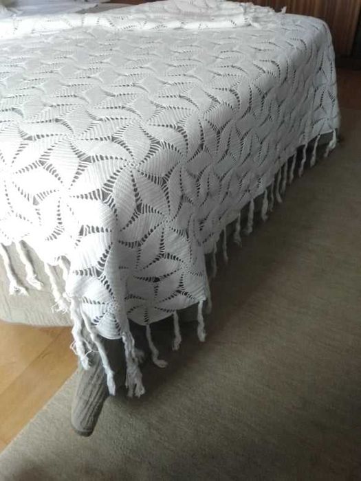 Colcha em crochet feita à mão
