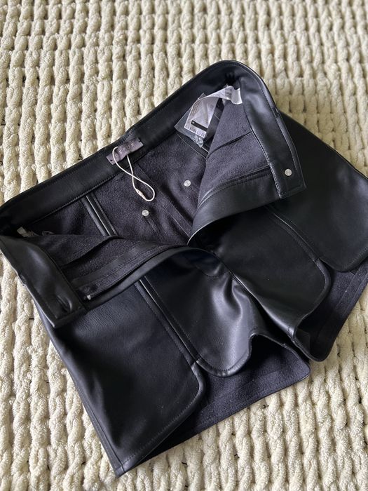 Шорти з еко шкіри GEPUR, розмір S