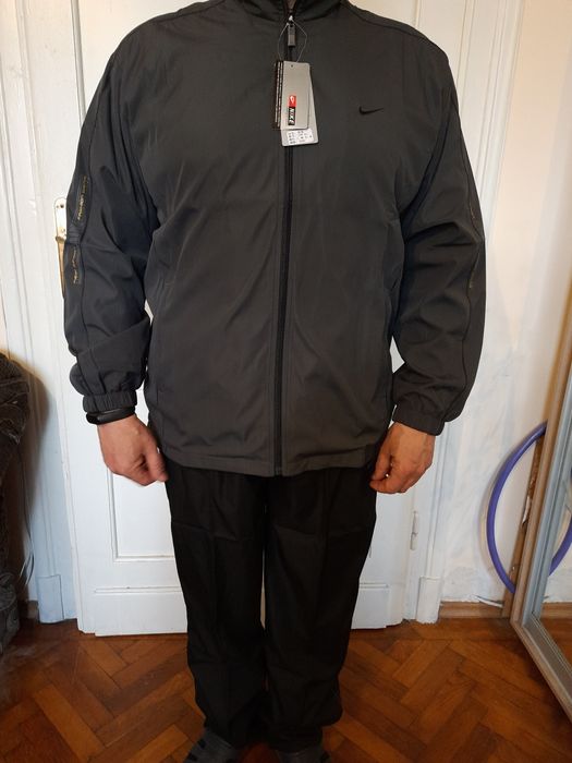 Костюм спортивный NIKE