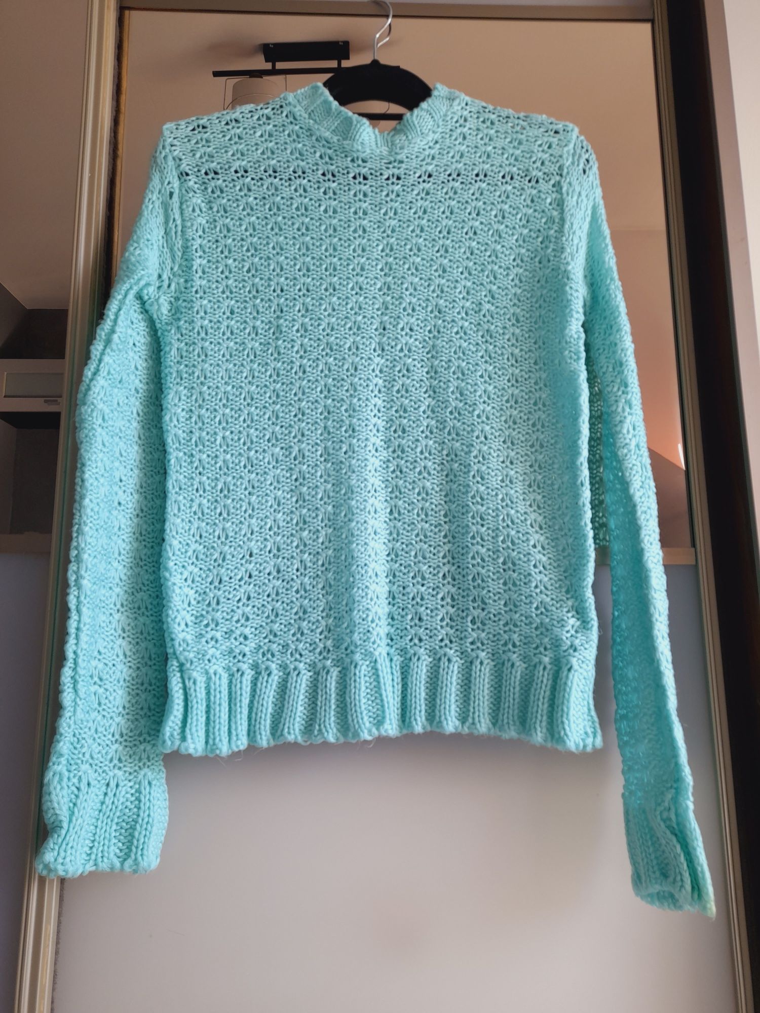 Mięciutki ażur ażurowy ażurek miętowy sweterek sweter swetr Sweater 38