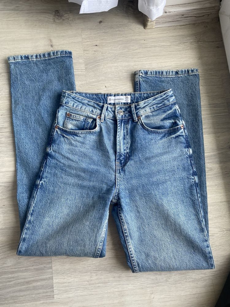 Zestaw jeansy straight D98 Stradivarius