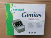 Uniwersalna Ładowarka do akumulatorków AAA, AA, C, D Genius