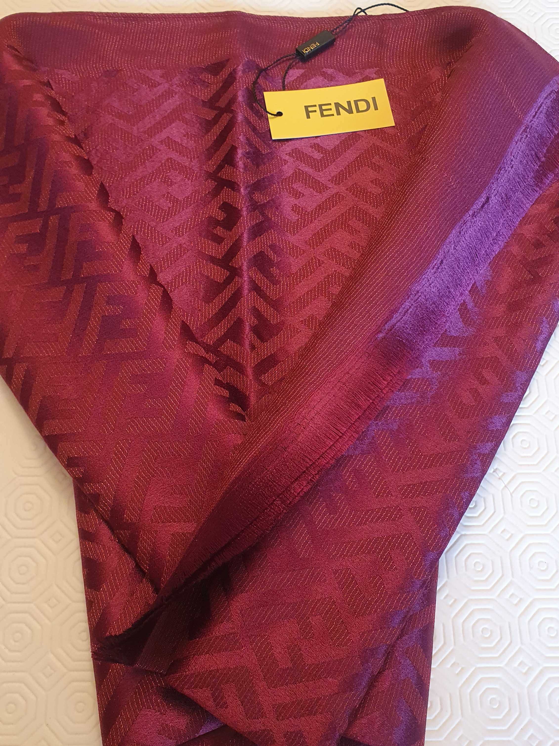 Echarpes da FENDI em Seda