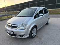Opel Meriva Bezwypadkowy Doskonały stan Oryginalny lakier Dwa kompl kół Nowe OPONY