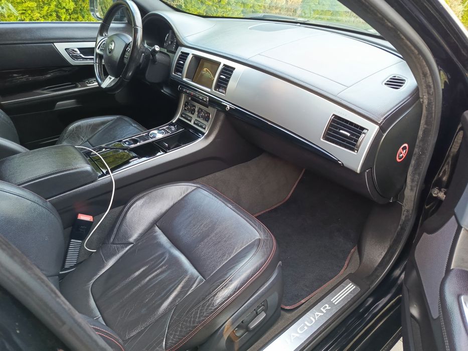 Jaguar XF 2.2 Premium Portfolio Piano Full Opcja Czarny Sufit Zamiana
