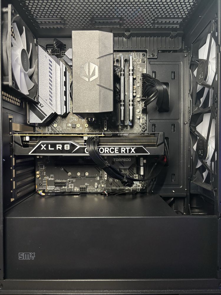 Komputer Do Gier Intel Core I5 10400/RTX 4060/16 GB RAM